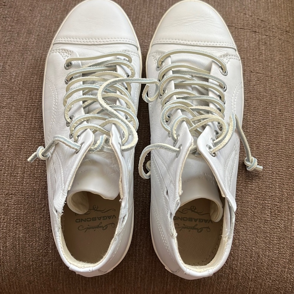 Vagabond white leather high tops, Size 38 pre owned in original box.